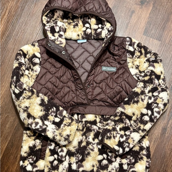 Columbia Quilted Jacket with Patterned Lining maroon - Picture 1 of 5